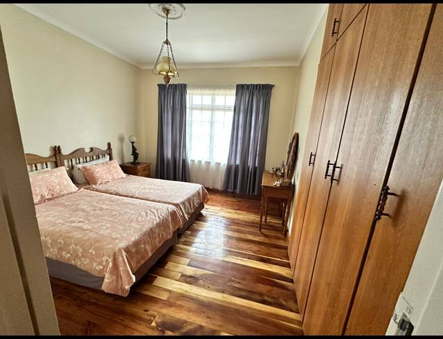 3 BEDROOM FREESTANDING FOR SALE IN EASTWOOD